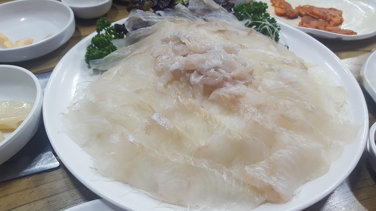 健康养老新指南老年人药膳食谱配方大全，关爱从每一餐开始