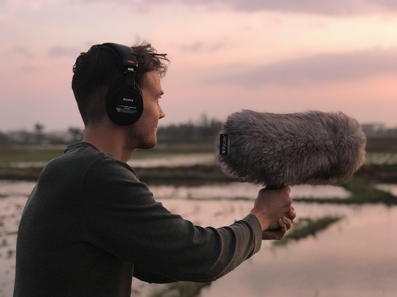 生活电台，在声音的海洋中寻找心灵的港湾
